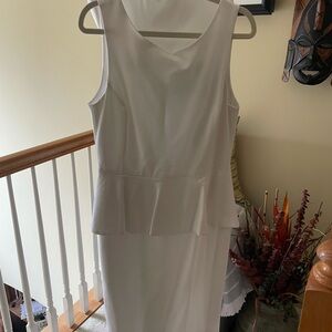 Chic Banana Republic Sleeveless Peplum White Midi Dress